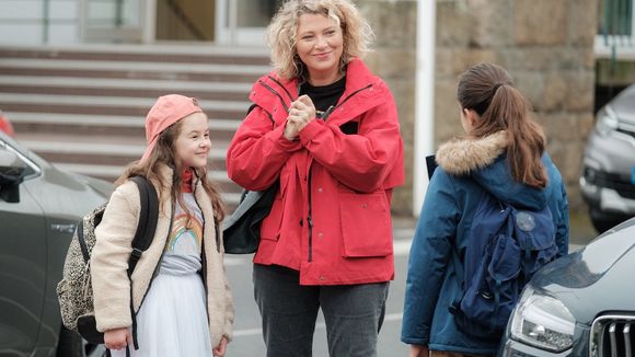 Audiences : "Gloria" large leader sur TF1, France 3 et M6 au coude-à-coude, flop pour le foot sur W9