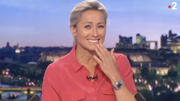 "20 Heures" de France 2 : Anne-Sophie Lapix victime d'un fou rire au plus mauvais moment