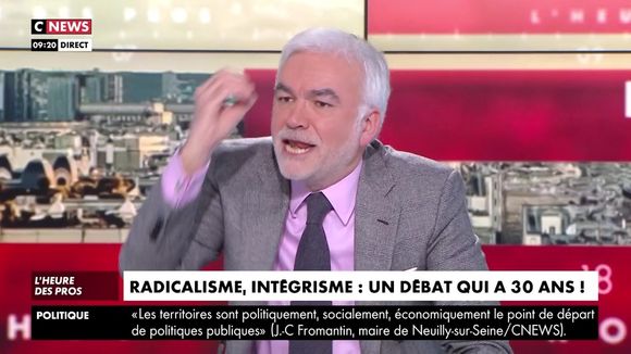 "Tout n'est que lâcheté !" : Pascal Praud s'emporte contre un député LREM sur CNews