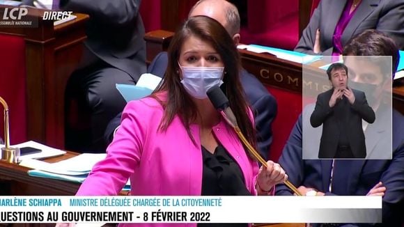 Marlène Schiappa : "Je croyais qu'on était à l'Assemblée nationale, pas à la rédaction de 'Télé Loisirs'"