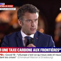 "Elle fait ce qu'on fait en Hongrie" : Emmanuel Macron tacle Marine Le Pen après ses propos sur "Quotidien"