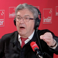 "Ne me hurlez pas dessus !" : Léa Salamé recadre Jean-Luc Mélenchon sur France Inter