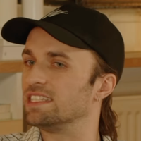 "Ça me saoule de voir des gars qui sont nuls à chier" : Squeezie dézingue Thierry Ardisson