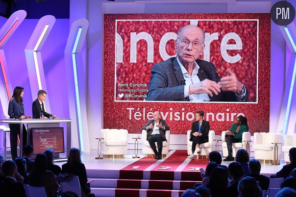 Le neuropsychiatre Boris Cyrulnik s'exprimait aux côtés de la judoka Clarisse Agbegnenou et de la joueuse de Tennis-fauteuil Pauline Déroulède.