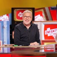 Audiences dimanche : "Les enfants de la télé" à son plus haut, "Auto Moto" explose son record