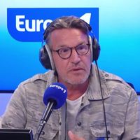 "Ça m'a posé un problème cette année" : Benjamin Castaldi en remet une couche sur "le virage" ayant motivé son départ de "TPMP"