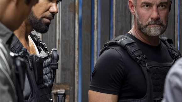 Audiences : Quel accueil pour la saison 6 de "S.W.A.T" sur TF1 face à "La stagiaire" avec Michèle Bernier sur France 3 ?