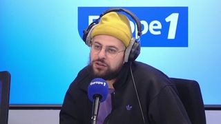 "Pascal Praud arrivait juste après" : L'humoriste Hakim Jemili rétropédale après ses propos sur le conflit israélo-palestinien sur Europe 1