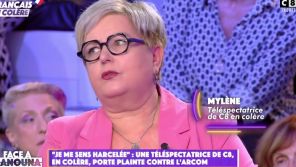 Mylène Charles, la &quot;téléspectatrice en colère&quot; de Cyril Hanouna et C8 qui affirme avoir porté plainte contre l&#039;Arcom, n&#039;est pas une inconnue du groupe Canal+