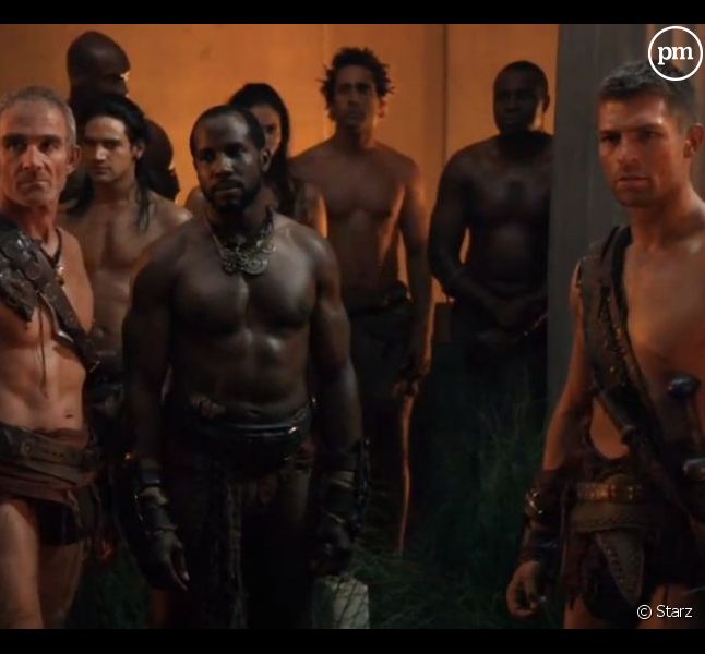 Liam McIntyre (à droite) est le nouveau héros de "Spartacus : Vengeance"