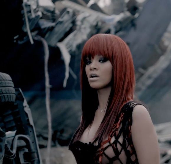 Rihanna et Nicki Minaj dans le clip de "Fly"