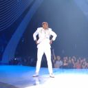 Chris Brown chante un medley aux MTV Video Music Awards 2011