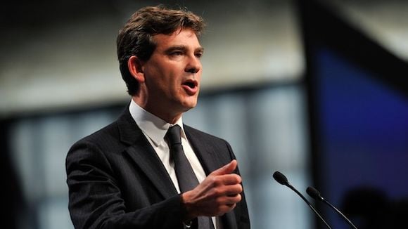 Arnaud Montebourg va lancer une revue en ligne