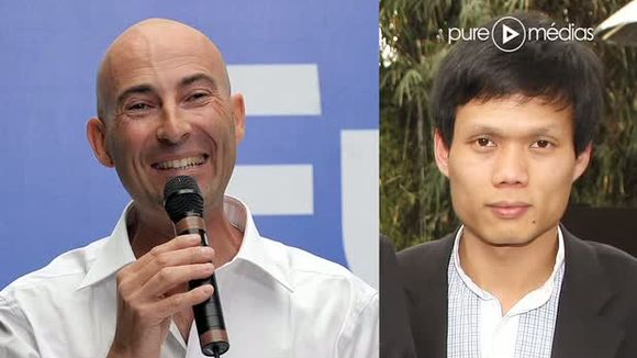 Fou rire pendant la "Revue de presque" de Nicolas Canteloup, le 27 octobre 2011 sur Europe 1.