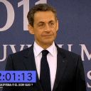 Nicolas Sarkozy attend patiemment le président chinois.