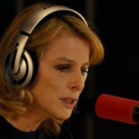 Karin Viard dans la peau de Macha Béranger dans "Parlez-moi de vous"