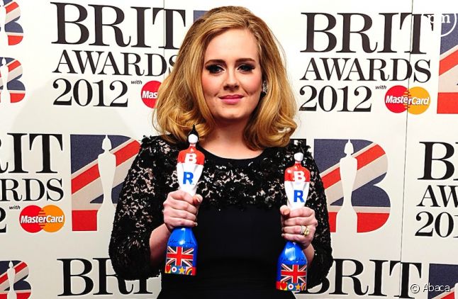 Adele aux Brit Awards 2012