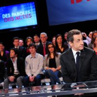 Zapping : Nicolas Sarkozy règle ses comptes avec la journaliste Hélène Jouan dans "Des paroles et des actes"