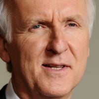 James Cameron, premier homme au monde à toucher, seul, le fond de l'océan Pacifique