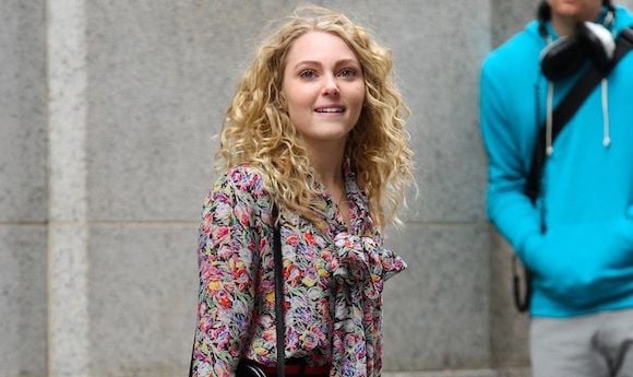 AnnaSophia Robb sur le tournage de "The Carrie Diaries"