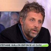 Le match retour entre Stéphane Guillon et Patrick Cohen sur France 5 n'a pas eu lieu