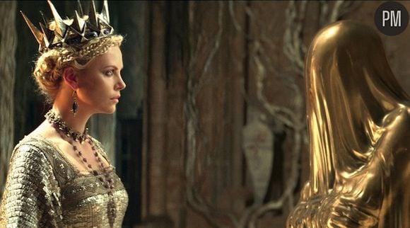 Charlize Theron dans "Blanche Neige et le chasseur"