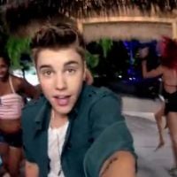 Clip : Justin Bieber mouille le maillot dans une pool party pour "Beauty and a Beat"