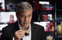 Nouveau spot publicitaire Nespresso, toujours avec George Clooney. Novembre 2012.