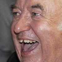 Nouveau scandale pédophile à la télé anglaise avec l'arrestation de Jimmy Tarbuck