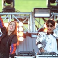 Charts UK : le phénomène Icona Pop démarre fort, Daft Punk passe le cap du million