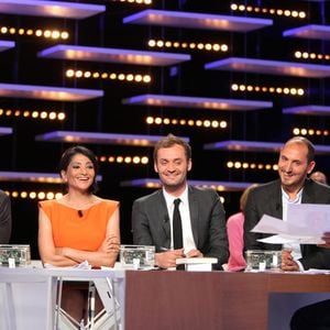 "Le Grand Journal" version Antoine de Caunes, pour sa 10ème saison.