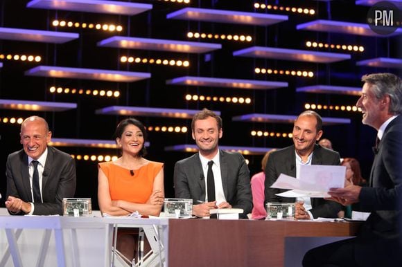 "Le Grand Journal" version Antoine de Caunes, pour sa 10ème saison.