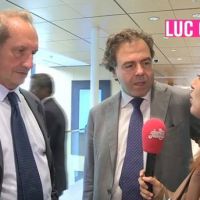 La blague grivoise de Gérard Longuet à une journaliste du "Petit Journal"