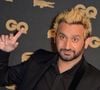 Cyril Hanouna, teint en blond, a reçu son prix d'animateur de l'année 2013.