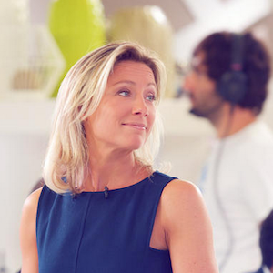Anne-Sophie Lapix va présenter des dîners de Noël dans "C à vous".
