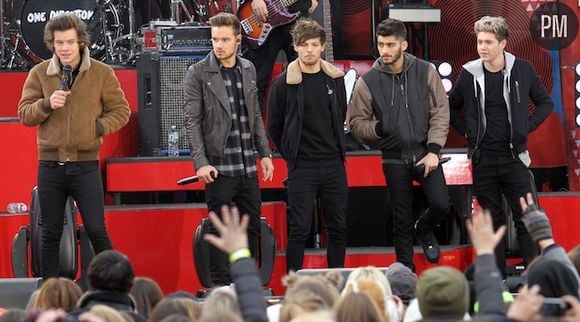 One Direction démarre en tête des charts UK