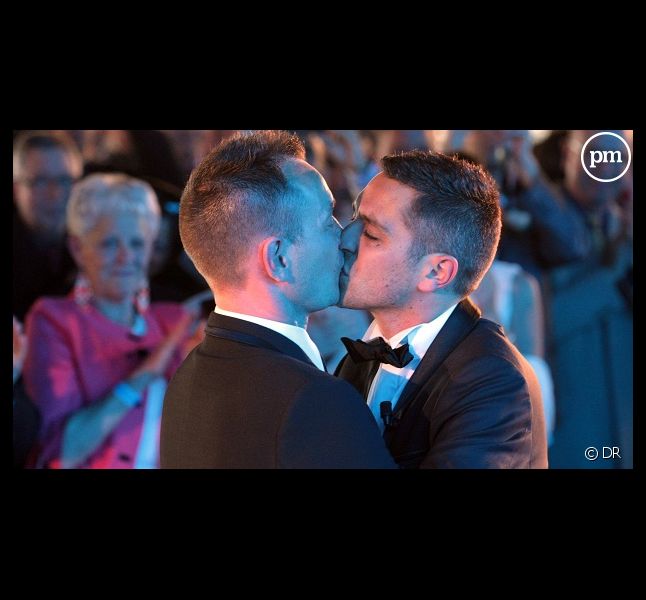 Vincent Autin et Bruno Boileau, premier couple homosexuel marié en France le 29 mai 2013