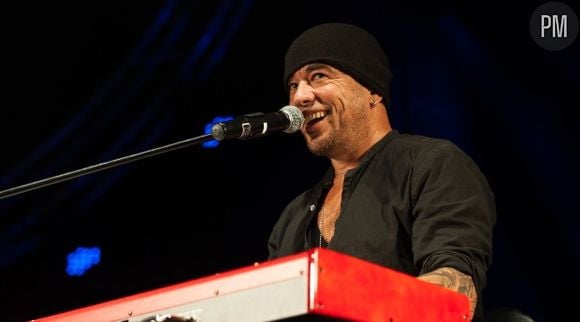 Pascal Obispo est le neuvième artiste français le mieux payé en 2013