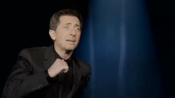 Gad Elmaleh dans une publicité pour LCL