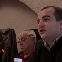 David Rachline, nouveau maire FN de Fréjus, s'énerve contre la construction d'une mosquée