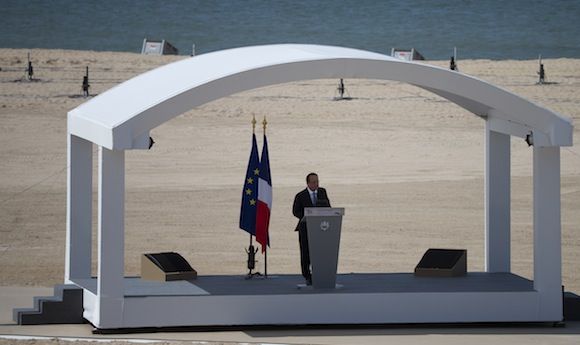 Cérémonie officielle du 70e anniversaire du Débarquement