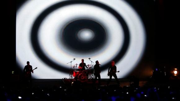 U2 sur votre iPhone : gratuit et... obligatoire