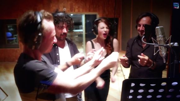 "Nouvelle Star" : Elodie Frégé et les autres jurés reprennent "Fever"