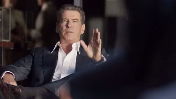 Super Bowl : Pierce Brosnan se moque de son image dans une pub Kia