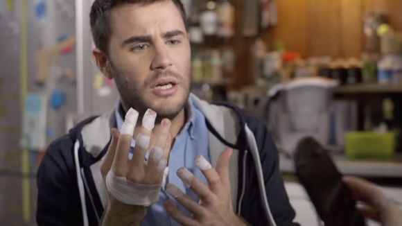 "Technophobe" : Cyprien s'offre Laurence Ferrari pour son court-métrage