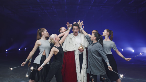 Mika dévoile le clip de "Good Guys"