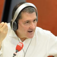 Audiences radio : Calvi passe devant Cohen, Sotto progresse dans le match des matinales