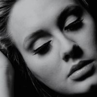 Adele se confie dans une longue lettre : "Désolée d'avoir mis si longtemps"