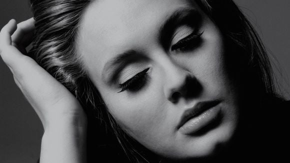 Adele se confie dans une longue lettre : "Désolée d'avoir mis si longtemps"