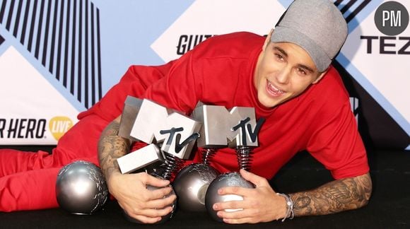 Justin Bieber triomphe aux MTV Video Music Awards 2015